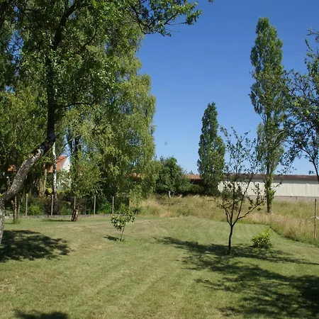 Horville Garden Retreat 펜션 *