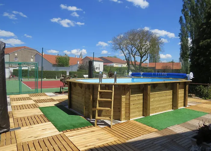 Horville Garden Retreat Holiday home *